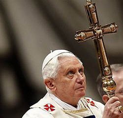 papa_bento_2_max_rossi_reuters