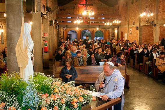 Pe. Serafim Maria, FMDJ Festa-34-Anvi-Aparicoes-118