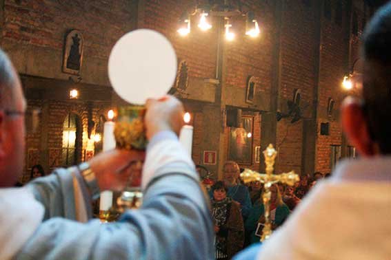 Santa Missa em honra da Rainha da Paz! Festa-34-Anvi-Aparicoes-181