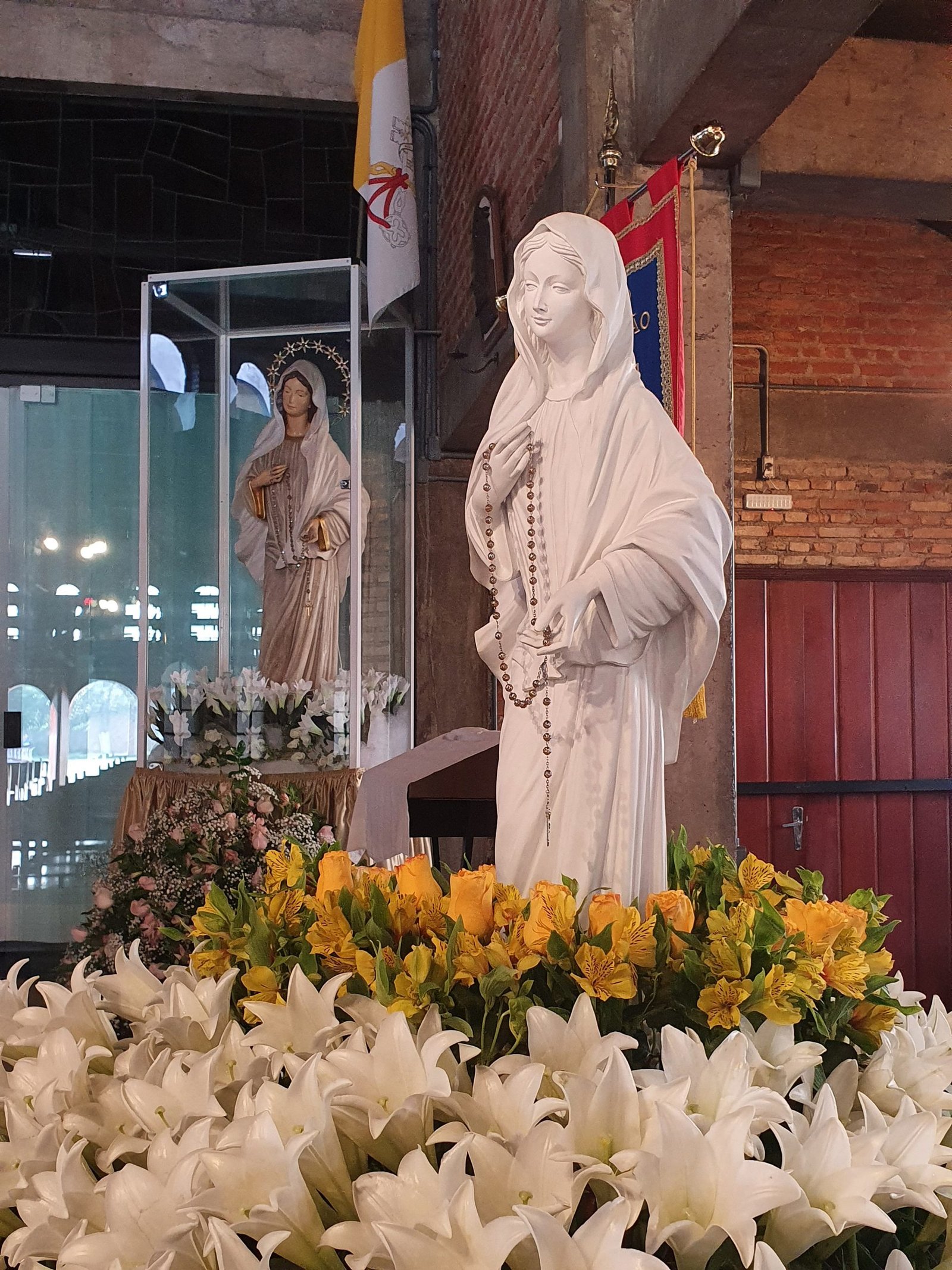 Mensagem de Nossa Senhora Rainha da Paz – 25 de junho de 2021