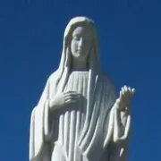 Novena em honra a Nossa Senhora Rainha da Paz