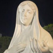 Novena em honra a Nossa Senhora Rainha da Paz